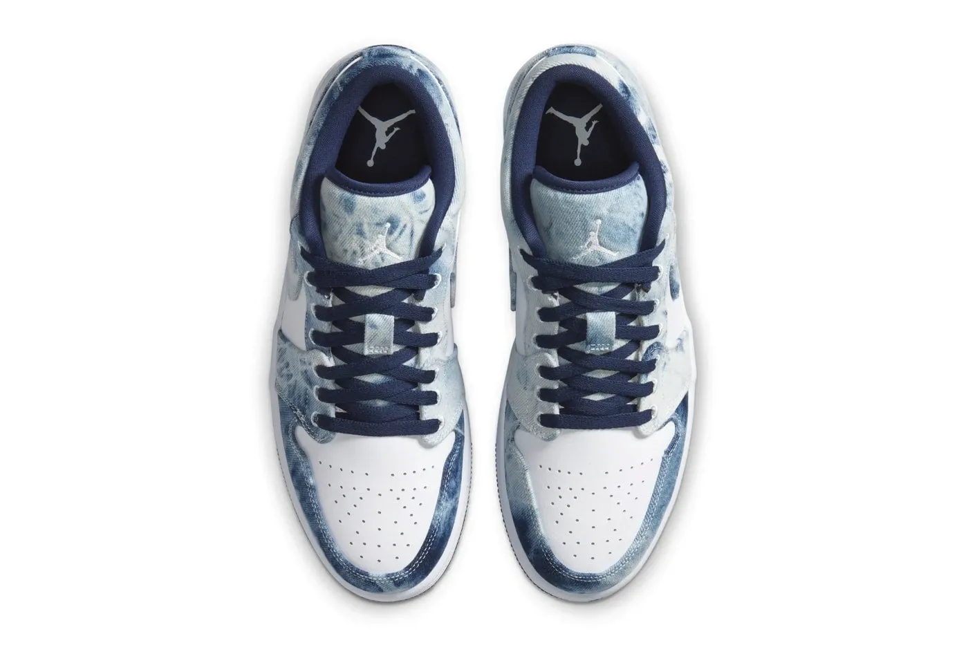 Air Jordan 1 Low SE (Washed Denim)